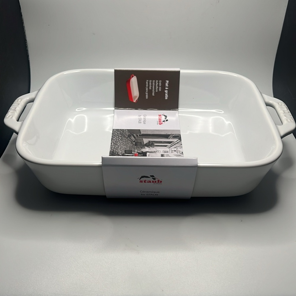 NWT Staub white rectangle ceramic gratin dish! 7.5” x 6”